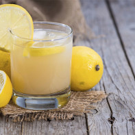 レモン汁の写真 2