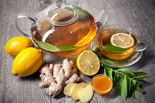 What can be combined with lemon tea